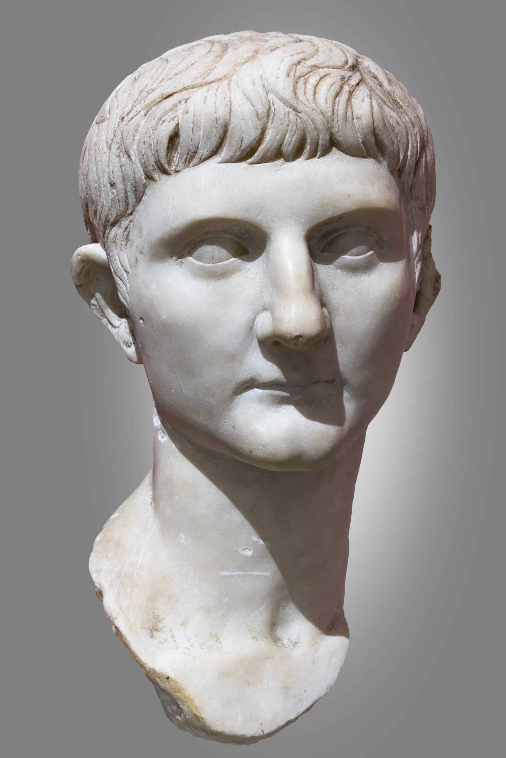Buste en marbre du prince Germanicus, musée Saint-Raymond de Toulouse